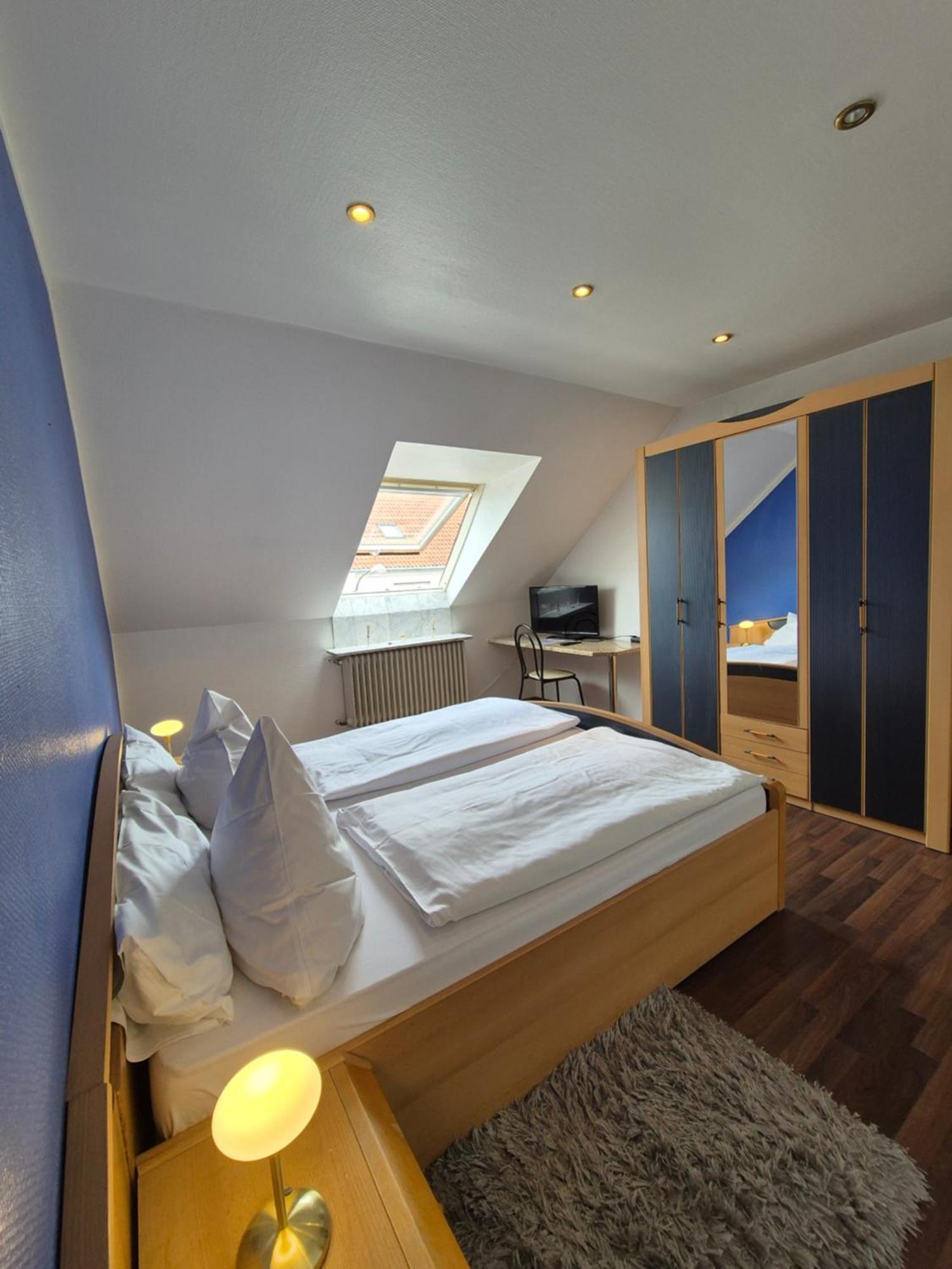 Hotel Am Schenkelberg Saarbrücken Dış mekan fotoğraf