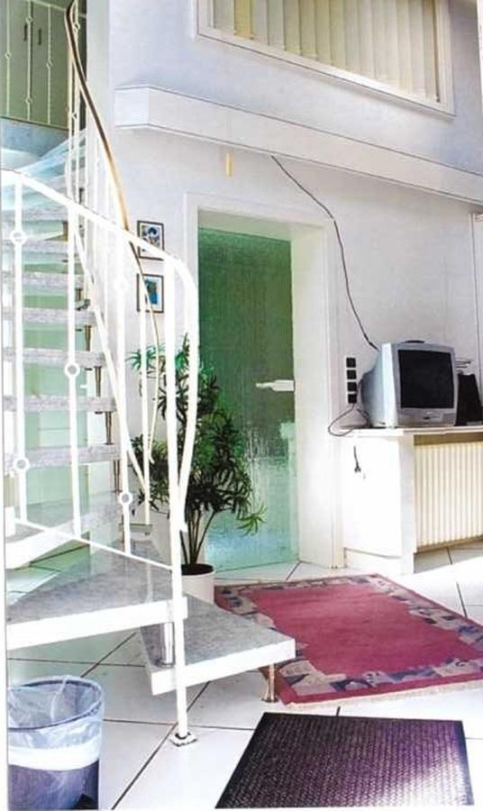 Hotel Am Schenkelberg Saarbrücken Dış mekan fotoğraf